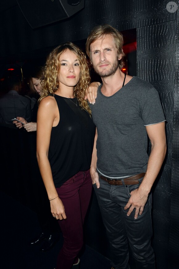 Exclusif - Philippe Lacheau et sa compagne Elodie Fontan - Inauguration du Club-Restaurant "L'Arc Courchevel" au coeur des Trois Vallées à Courchevel, le 17 décembre 2015. © Rachid Bellak/Bestimage