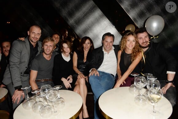 Exclusif - Philippe Lacheau et sa compagne Elodie Fontan avec Loïc Berardengo, Marie-Josée Croze, Aure Atika, Benjamin Patou (PDG de Moma Group), Michaël Youn, Valérie Boukobza- Inauguration du Club-Restaurant "L'Arc Courchevel" au coeur des Trois Vallées à Courchevel, le 17 décembre 2015. © Rachid Bellak/Bestimage