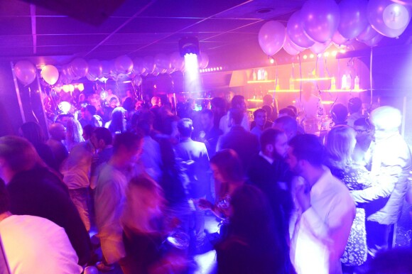 Exclusif - Ambiance - Inauguration du Club-Restaurant "L'Arc Courchevel" au coeur des Trois Vallées à Courchevel, le 17 décembre 2015. © Rachid Bellak/Bestimage