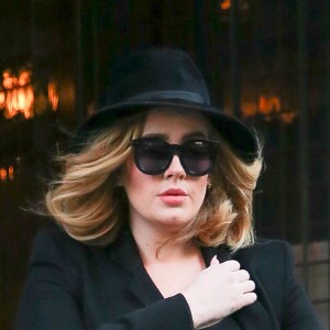 La chanteuse Adele à la sortie de son hôtel à New York, le 14 novembre 2015