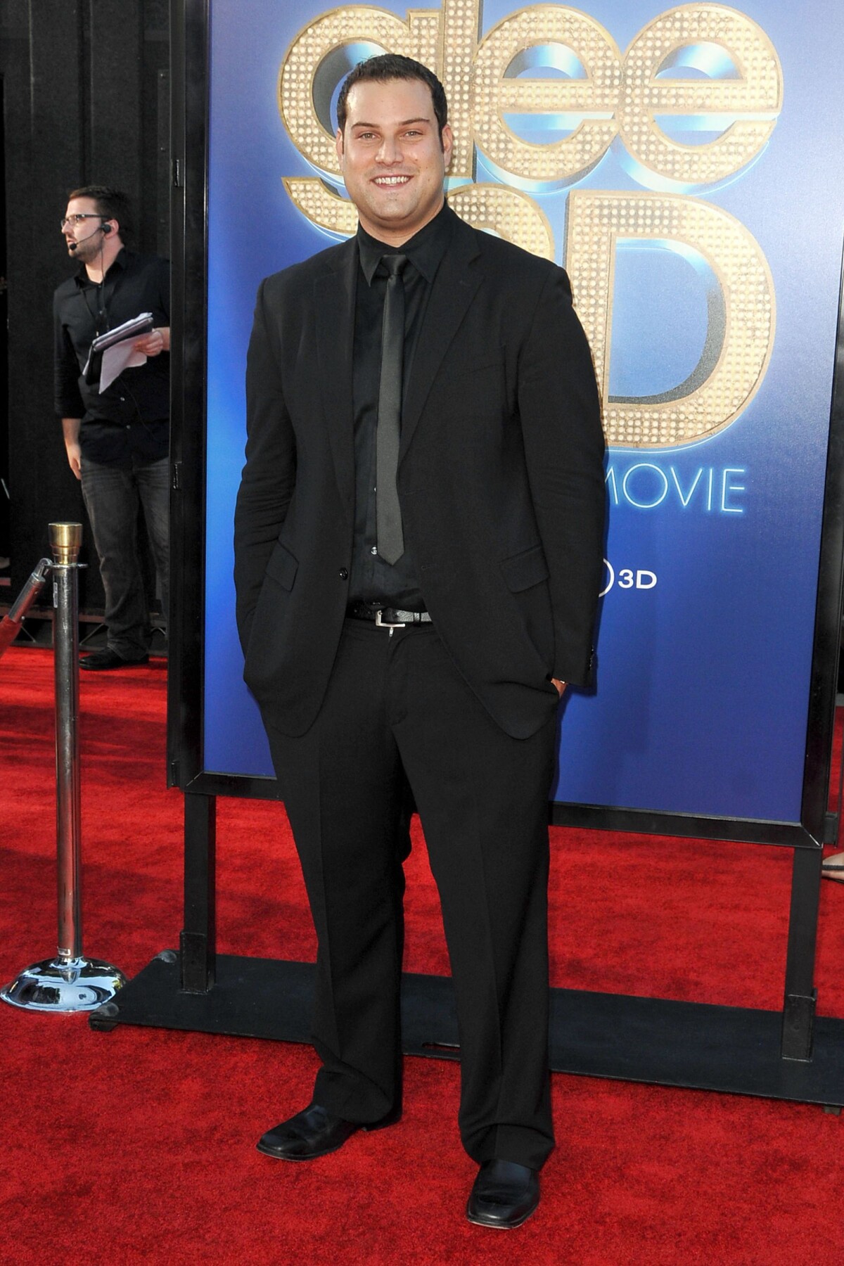 Photo : Max Adler à la première de 'Glee The 3D Concert Movie' à ...