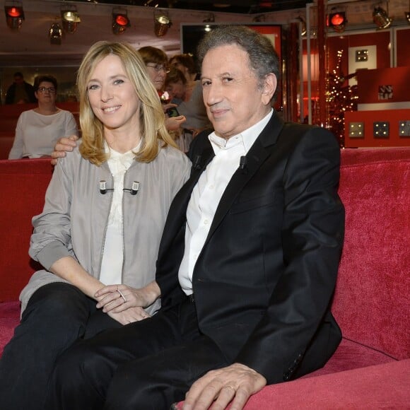 Léa Drucker et son oncle Michel Drucker - Enregistrement de l'émission "Vivement Dimanche" à Paris le 21 Décembre 2015 et qui sera diffusée le 27 Décembre 2015.