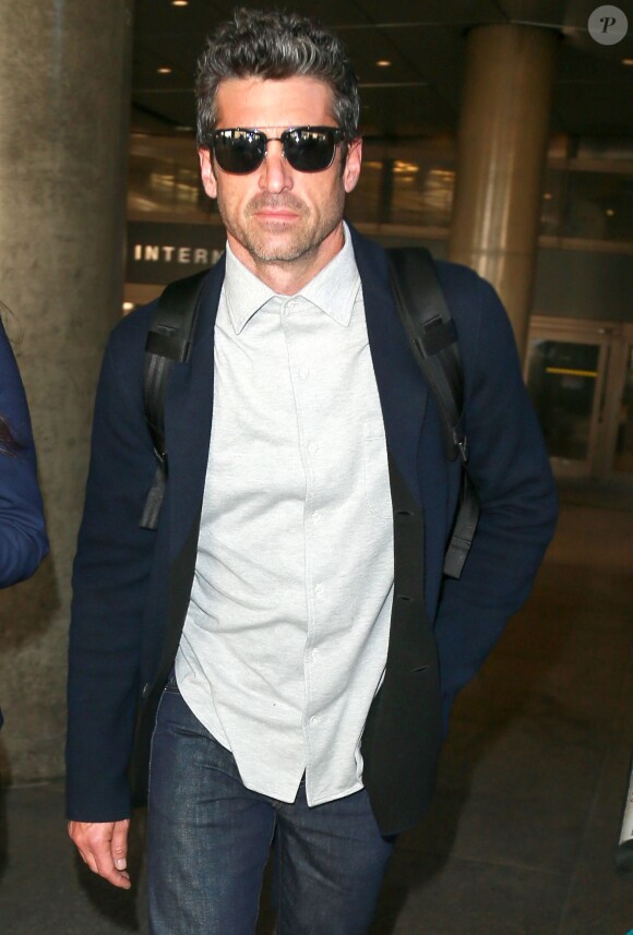 Patrick Dempsey arrive à l'aéroport de LAX à Los Angeles, le 13 novembre 2015.