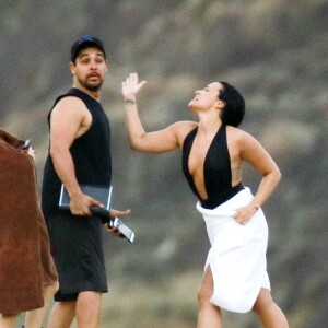 Semi-Exclusif - Demi Lovato et son compagnon Wilmer Valderrama en vacances avec des amis à Saint-Barthélemy le 18 décembre 2015.