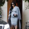 Kim Kardashian enceinte - La famille Kardashian en pleine tournage de leur émission de télé réalité à Woodland Hills, le 30 novembre 2015