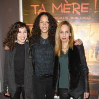 Noémie Lenoir et Laura Chab (The Voice 2) : Radieuses invitées de "Ta mère"