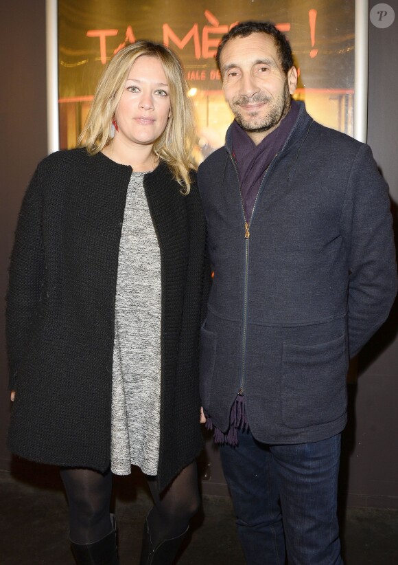 Zinedine Soualem et sa compagne Caroline Faindt - Avant première du film "Ta mère" au Cinéma des Cinéastes à Paris le 29 décembre 2015