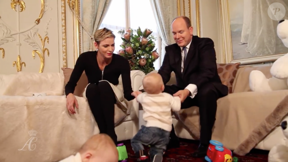 Jacques avec ses parents - Interview de Charlene et Albert de Monaco au Salon des Glaces du Palais princier de Monaco, décembre 2015.
