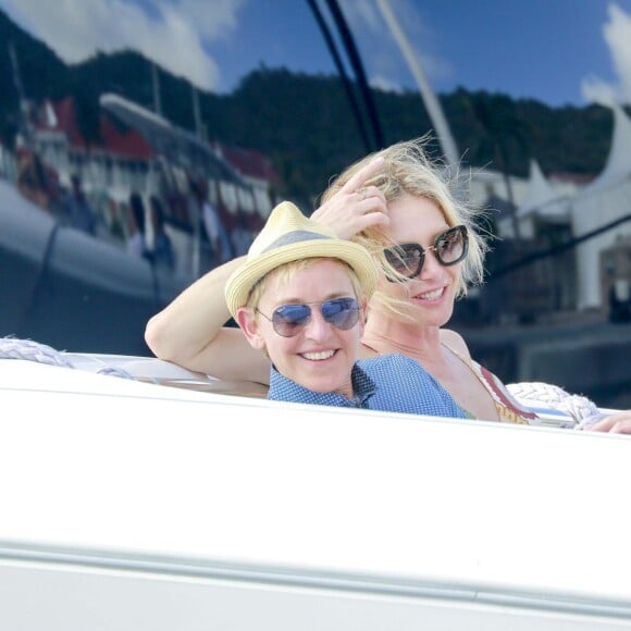 Exclusif - Ellen DeGeneres et sa femme Portia de Rossi passent des vacances romantiques à Saint-Barthélemy, le 25 décembre 2015.