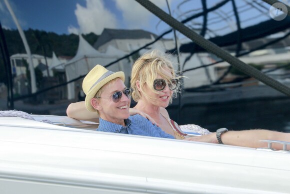 Exclusif - Ellen DeGeneres et sa femme Portia de Rossi passent des vacances romantiques à Saint-Barthélemy, le 25 décembre 2015.