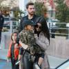 Kourtney Kardashian et Scott Disick vont voir un film avec leurs enfants Mason et Penelope à Westlake, le 3 janvier 2016