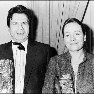 Michel Galabru, césar du meilleur acteur 1977, avec Annie Girardot, à Paris.