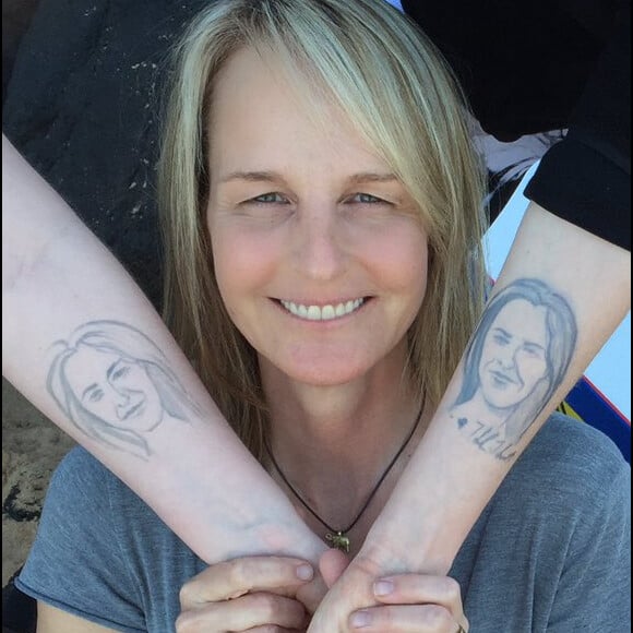 Helen Hunt dévoile le tatouage de sa fille Makena (photo postée le 3 janvier 2016).