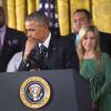 Barack Obama n'a pu retenir ses larmes à la Maison Blanche le 5 janvier 2016 lors d'un discours sur le contrôle des armes à feu au moment d'évoquer la mémoire des enfants morts lors de la tuerie de l'école primaire de Sandy Hook en décembre 2012