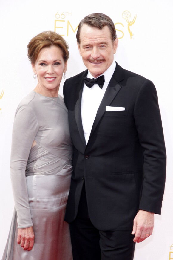 Bryan Cranston et sa femme Robin Dearden lors de la 66e cérémonie des Emmy Awards au Nokia Theatre L.A. Live de Los Angeles, le 25 août 2014