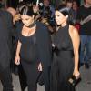 Kim Kardashian et Kourtney quittant Craig's Restaurant où se déroulait le 50e annviersaire du magazine Cosmopolitan, à Los Angeles le 12 octobre 2015.