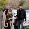 Kourtney Kardashian et Scott Disick vont voir un film avec leurs enfants Mason et Penelope à Westlake, le 3 janvier 2016. Penelope porte un sac à main Saint Laurent fait sur mesure!