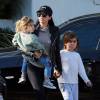 Kourtney Kardashian emmène ses enfants Mason et Penelope dans un parc à Pacific Palisades, le 4 janvier 2016