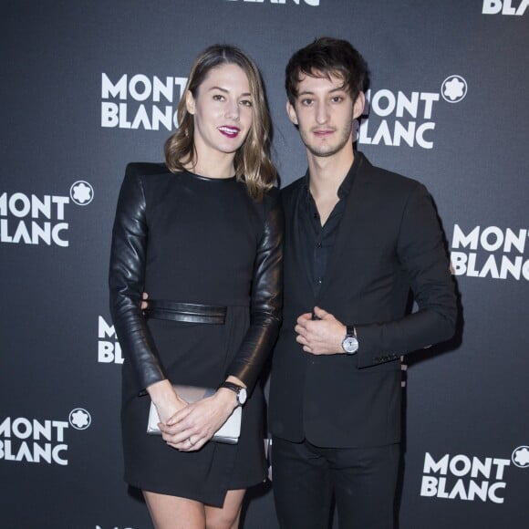 Exclusif - Pierre Niney et sa compagne Natasha Andrews - Inauguration du nouveau concept de boutique Montblanc réalisé par le designer Noé Duchaufour-Lawrance, au 12 Boulevard des Capucines à Paris, le 14 janvier 2016. ©Olivier Borde/Bestimage