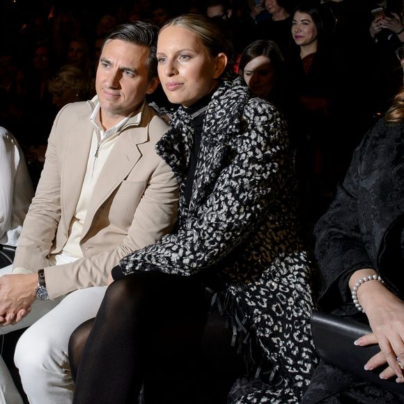 Karolina Kurkova et son mari Archie Drury assistent au défilé de mode Guido Maria Kretschmer Berlin à la Fashion Week de Berlin. Le 20 janvier 2016.