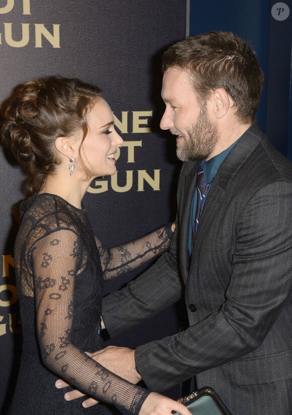 Natalie Portman et Joel Edgerton - Avant première du film "Jane got a gun" au cinéma UGC Normandie à Paris le 24 janvier 2016.