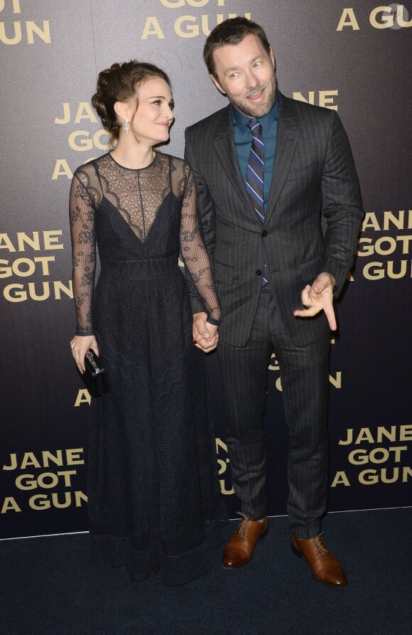 Natalie Portman et Joel Edgerton - Avant première du film "Jane got a gun" au cinéma UGC Normandie à Paris le 24 janvier 2016.  Premiere of "Jane got a gun"in Paris, France on january 24, 2016.24/01/2016 - Paris