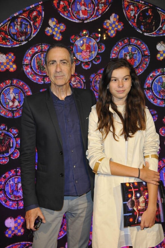 Alain Chamfort et sa fille à Paris le 20 septembre 2012.