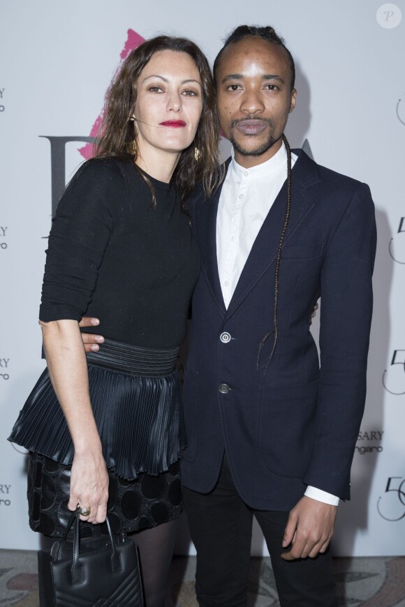 Karole Rocher et son fils adoptif Thierno - Photocall de la soirée des 50 ans d'Ungaro et lancement du nouveau parfum "La Diva" au Petit Palais à Paris, le 26 janvier 2016. © Olivier Borde/Bestimage