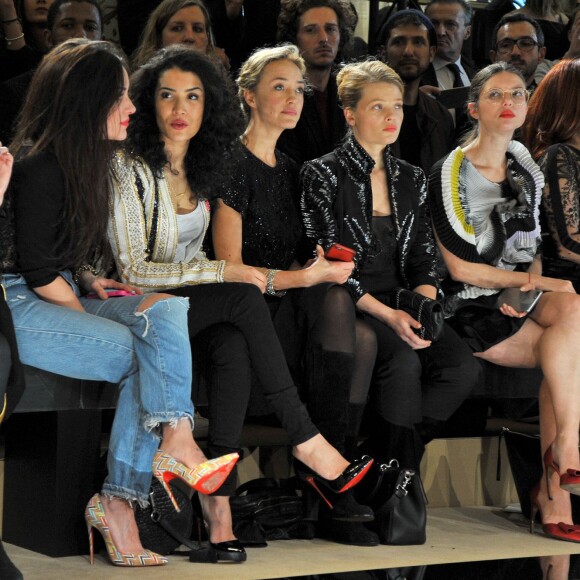 Sabrina Ouazani, Hélène de Fougerolles et Mélanie Thierry au défilé haute couture Zuhair Murad collection printemps-été 2016 à l'hôtel Potocki à Paris, le 27 janvier 2016. ©Rachid Bellak/Bestimage