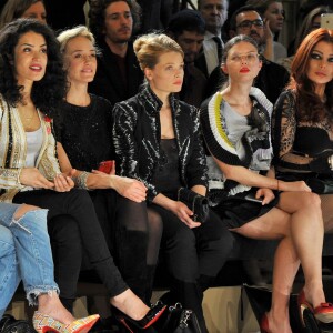 Sabrina Ouazani, Hélène de Fougerolles et Mélanie Thierry au défilé haute couture Zuhair Murad collection printemps-été 2016 à l'hôtel Potocki à Paris, le 27 janvier 2016. ©Rachid Bellak/Bestimage