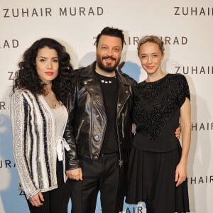 Sabrina Ouazani, Zuhair Murad et Hélène de Fougerolles au défilé haute couture Zuhair Murad collection printemps-été 2016 à l'hôtel Potocki à Paris, le 27 janvier 2016. ©Rachid Bellak/Bestimage