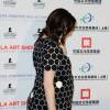 Anne Hathaway enceinte lors de la soirée d'ouverture du LA Art Show à Los Angeles, le 27 janvier 2016.