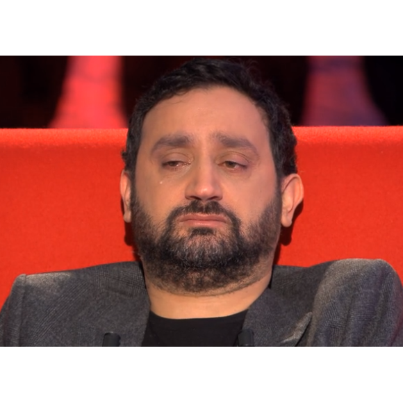 L'animateur Cyril Hanouna fond en larmes en évoquant sa grand-mère. Extrait de l'émission "Le Divan", présentée par Marc-Olivier Fogiel sur France 3 et diffusée le 9 février prochain.