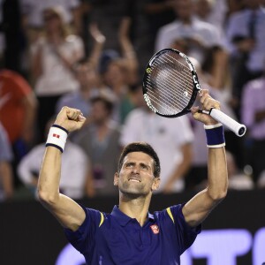 Novak Djokovic lors de sa demi-finale de l'Open d'Australie à Melbourne le 28 janvier 2016