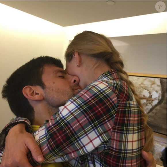 Jelena Ristic dans les bras de Novak Djokovic - Photo publiée le 31 janvier 2016