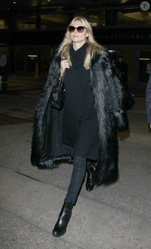 Heidi Klum arrive à l'aéroport de LAX à Los Angeles, le 5 janvier 2016