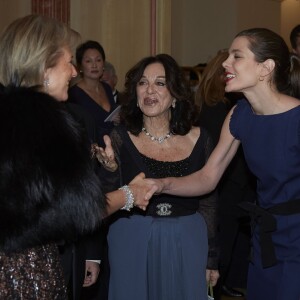 Charlotte Casiraghi a été présentée à la princesse Astrid de Belgique par Albina du Boisrouvray lors de la soirée de gala de l'association FXB International au Plaza à Bruxelles le 30 janvier 2016.