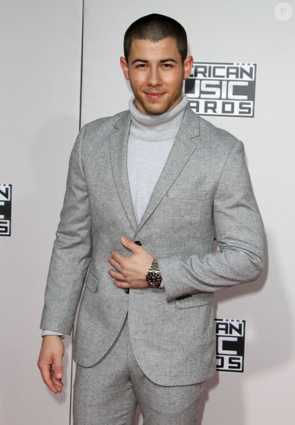 Nick Jonas - La 43ème cérémonie annuelle des "American Music Awards" à Los Angeles, le 22 novembre 2015.