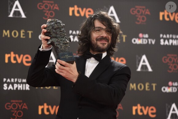 Miguel Angel Amoedo (Goya de la meilleure photo dans "La novia") - 30ème cérémonie des prix Goya à l'auditorium du Madrid Marriott à Madrid, le 6 février 2016.