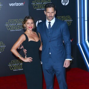 Joe Manganiello et sa femme Sofia Vergara à la soirée 'Star Wars: The Force Awakens' à Hollywood, le 14 décembre 2015