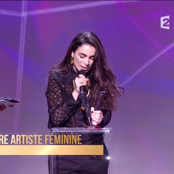 Yael Naim est sacrée artiste féminine de l'année - Victoires de la musique au Zénith de Paris, le 12 février 2016.