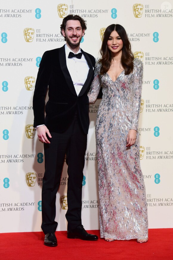 Blake Harrison et Gemma Chan - Press Room lors de la cérémonie des British Academy Film Awards (BAFTA) à Londres, le 14 février 2016.