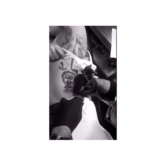 Lady Gaga et son tatouage de David Bowie - Capture d'écran de vidéos issues de Snapchat