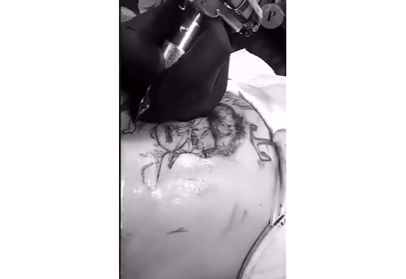 Lady Gaga et son tatouage de David Bowie - Capture d'écran de vidéos issues de Snapchat