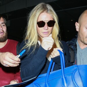 Gwyneth Paltrow à l'aéroport LAX de Los Angeles Le 27 janvier 2016