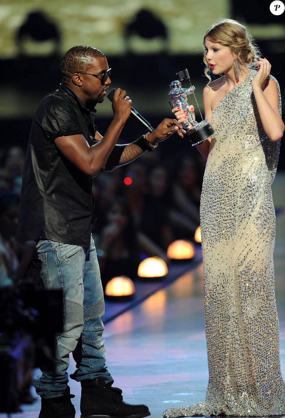 Kanye West et Taylor Swift aux MTV Video Music Awards 2009. - Purepeople