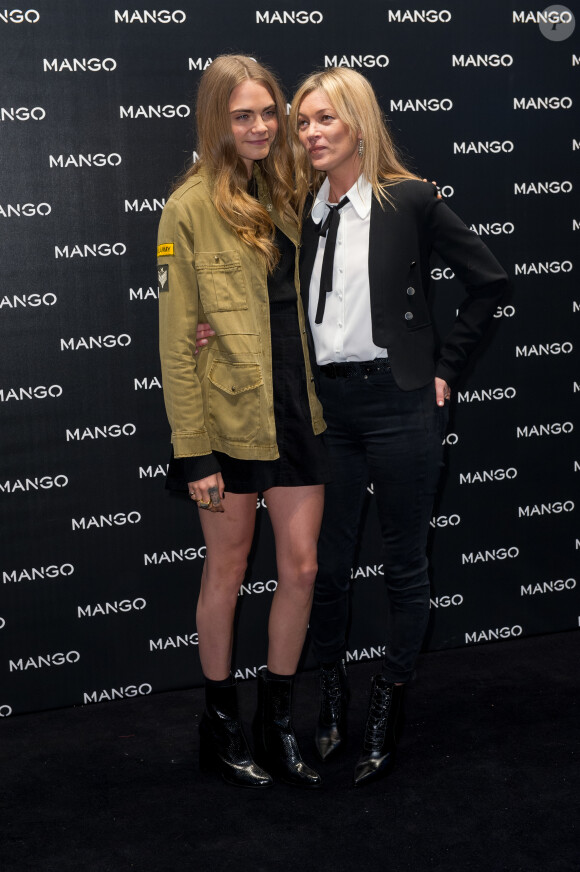 Cara Delevingne, Kate Moss - Cara Delevingne et Kate Moss sont les stars de la campagne publicitaire automne-hiver 2015 de Mango à Milan en Italie le 23 septembre 2015.