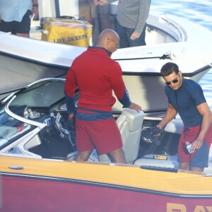 Zac Efron et Dwayne Johnson sur le tournage de 'Baywatch' (Alerte à Malibu) à Boca Raton à Palm Beach en Floride, le 22 février 2016