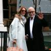 Céline Dion et son mari René Angélil quittent leur hôtel pour se rendre à l'enregistrement de l'émission Vivement Dimanche à Paris, le 27 novembre 2012