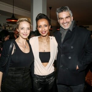 Exclusif - Sonia Rolland entre Hélène de Fougerolles et François Vincentelli - Sonia Rolland fête ses 35 ans au restaurant "l'Atelier des Artistes" à Paris le 13 février 2016.